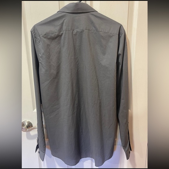 J. Ferrar Slim Stretch Men's M Button up - Picture 3 of 3